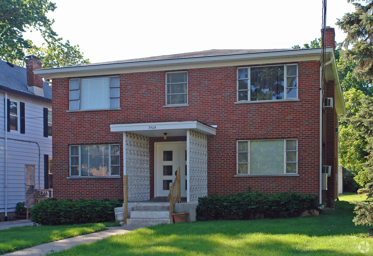 Foto del edificio - 3509 Cowie Ave