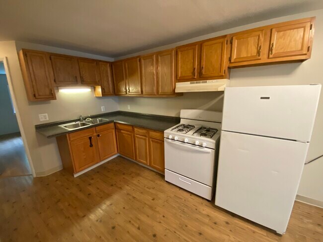 Kitchen - 12 Water St