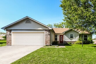 Building Photo - 5322 Claybrooke Dr