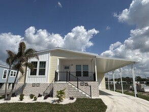 Building Photo - 5646 Blue Harbor Dr