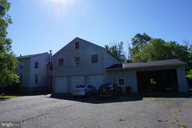 Foto del edificio - 380 Carter Rd