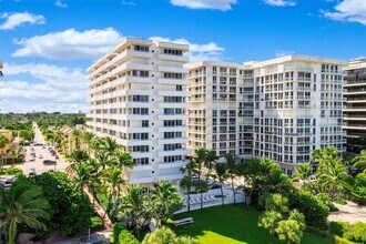 Building Photo - 8911 Collins Ave
