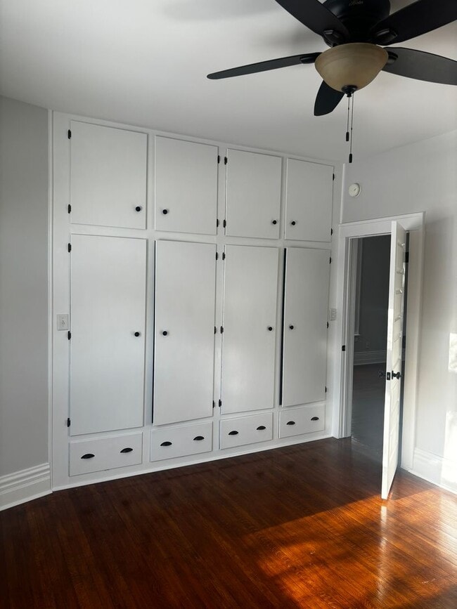 Foto del edificio - 1007 Lake Ave