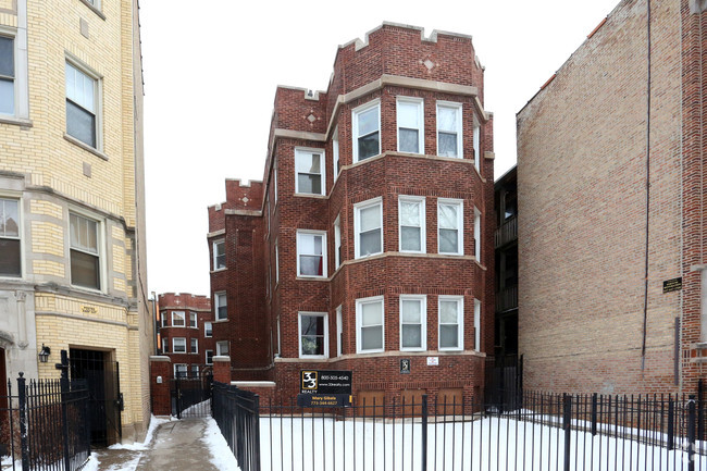 Primary Photo - 1662 W. Farwell Ave.