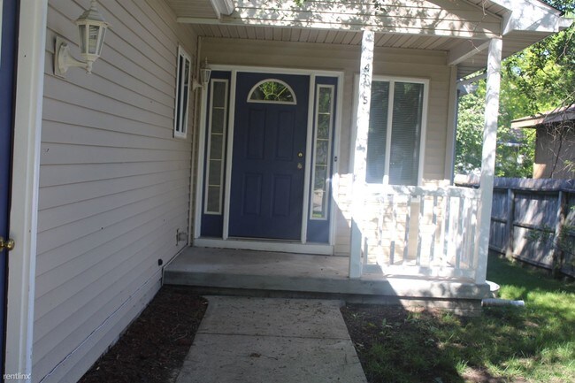 Foto del edificio - 2 br, 3 bath Duplex - 4805 Russell St 4803...