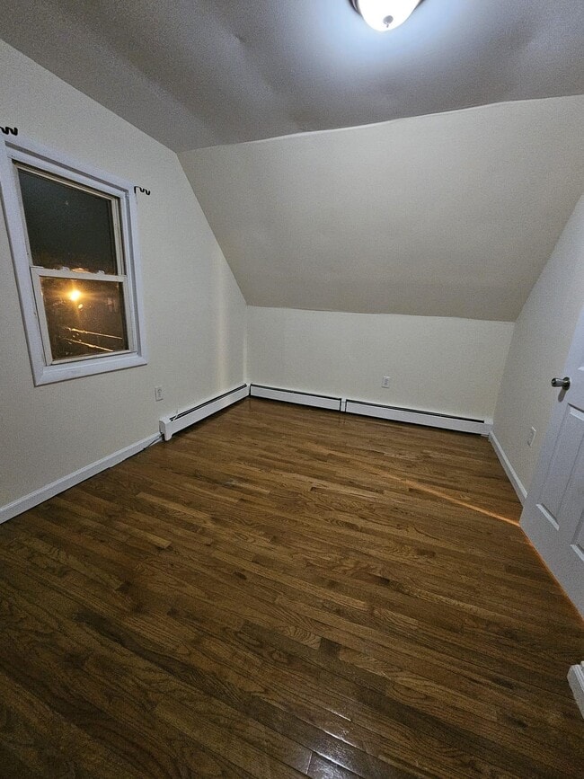 458 Lanza Ave Unit 2, Garfield, NJ 07026 Room for Rent in Garfield