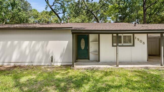Foto del edificio - 1908 N Red Cedar Cir