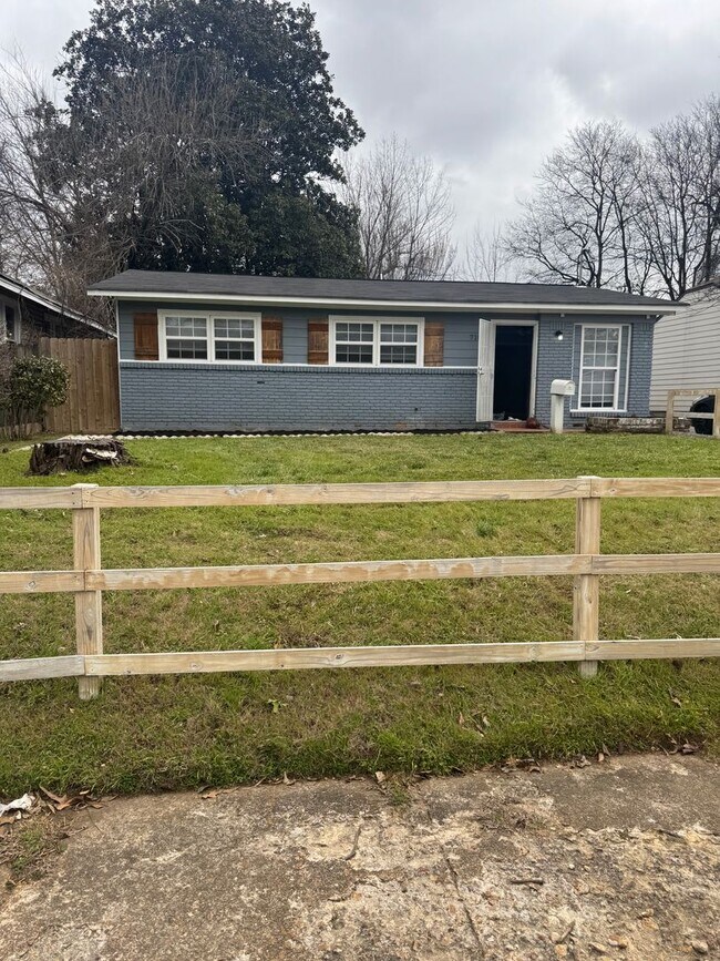 Foto del edificio - 710 Hudson St