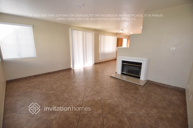 Building Photo - 15067 Oak Spring Dr