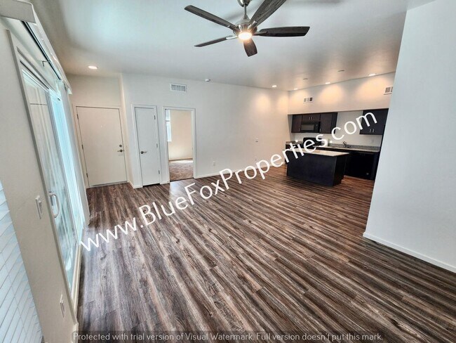 Building Photo - 1820 S Poetry Ln