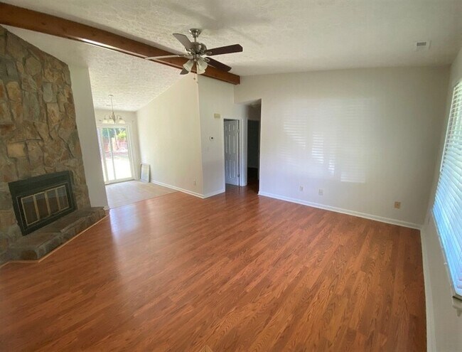 Building Photo - 5104 Duckworth Ct