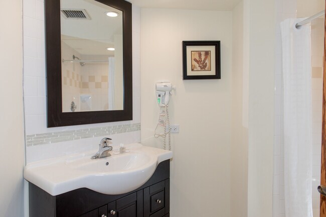 Foto del edificio - 211 N Oak Park Ave