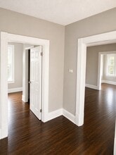 Building Photo - 3857 W 37 St
