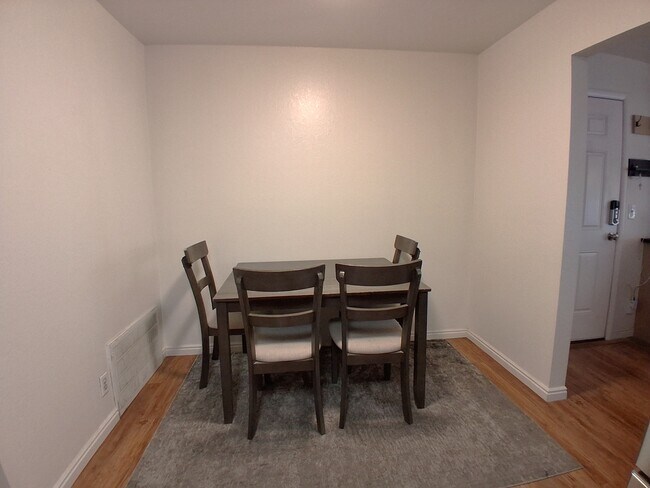 Foto del edificio - 761 E 820 N