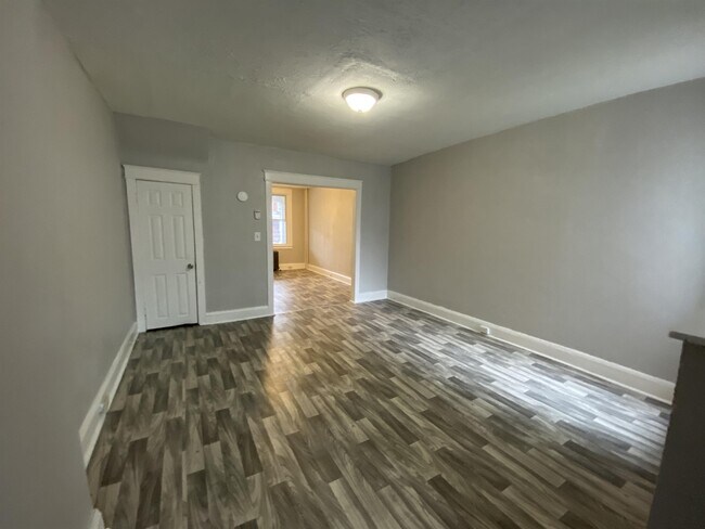 Building Photo - 5310 Cordelia Ave