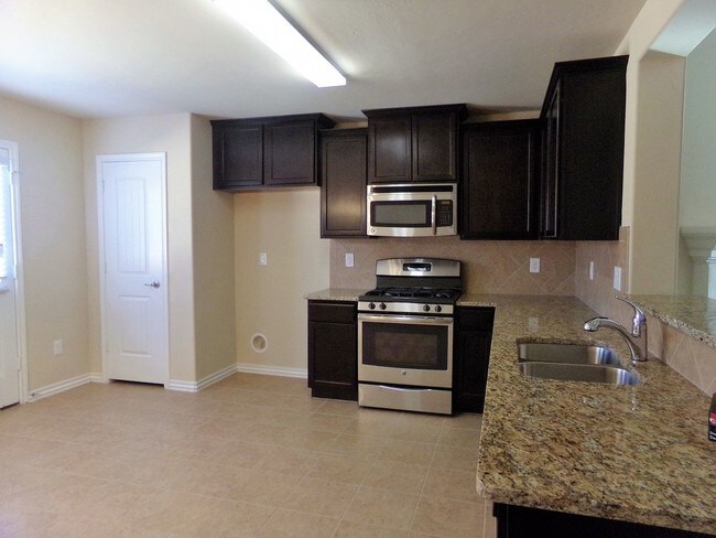 Foto del edificio - Awesome home in Deer Creek Schools.