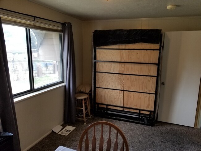 Building Photo - 1438 Lancelot Dr