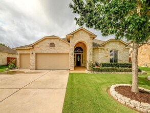 Building Photo - 2209 Settlers Park Loop
