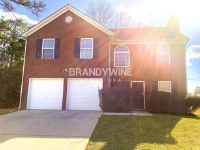 Building Photo - 2851 Partin Pl