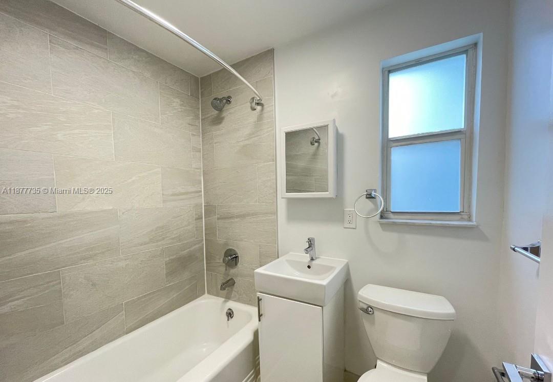 Foto principal - 1602 Meridian Ave