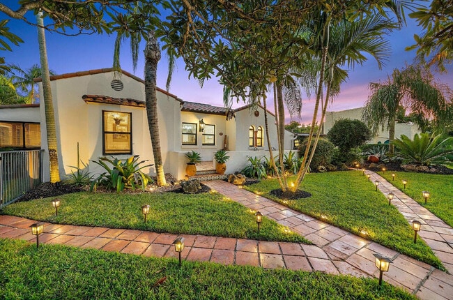 Foto del edificio - 400 33rd St