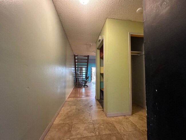 Building Photo - Efficient Living in a Vibrant, Eco-Conscious Setting | Minutes from UCF