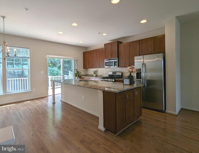 Foto del edificio - 22404 Glenbow Way