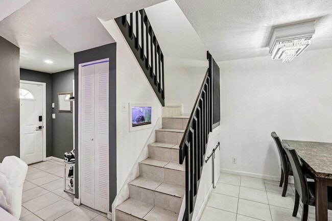 Photo - 5843 Woodlands Blvd Townhome