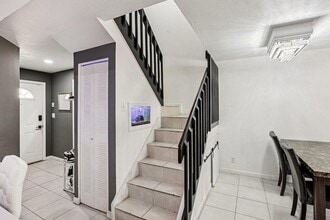 Building Photo - 5843 Woodlands Blvd