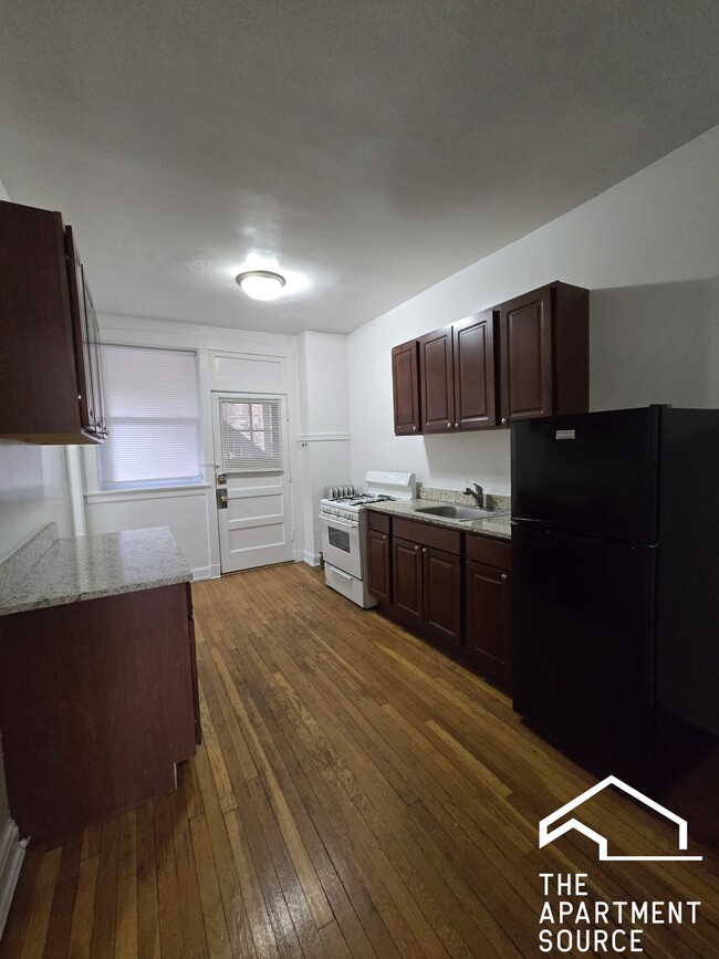 Foto del edificio - 7757 N Sheridan Rd