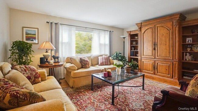 Foto del edificio - 100 E Sunnyside Ln