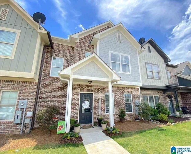Building Photo - 581 Polo Way