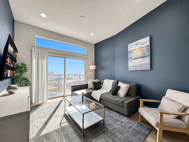 Building Photo - 2916 Indiana St