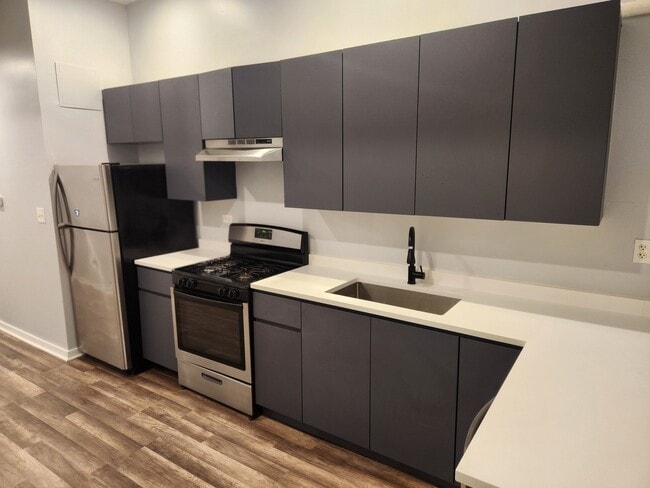 Foto del edificio - 1246 N Wells St