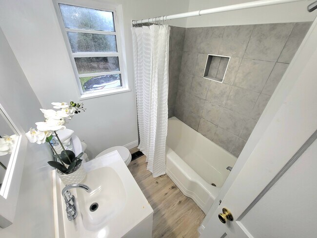 Foto del edificio - 110 Astor St