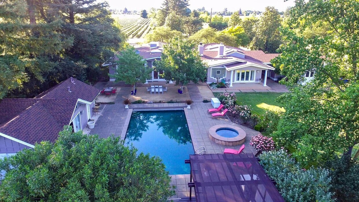 Foto principal - 1765 Zinfandel Ln