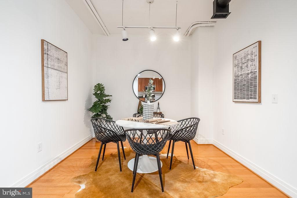 1201 N Garfield St Unit 410, Arlington, VA 22201 Room for Rent in Arlington, VA