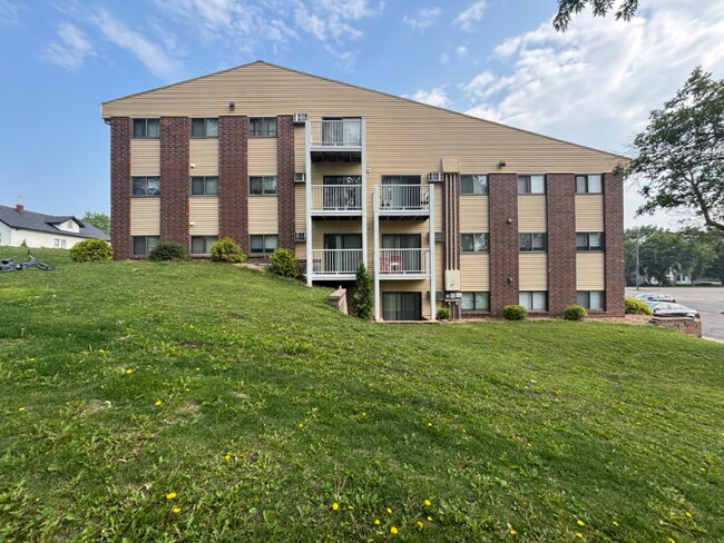Foto del edificio - 500 12th St S