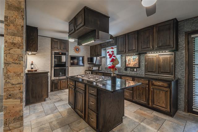 Building Photo - 8567 Santa Clara Dr