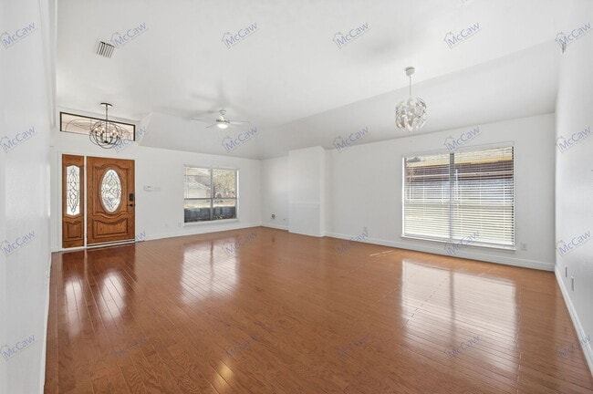 Photo - 468 Caviness Dr House