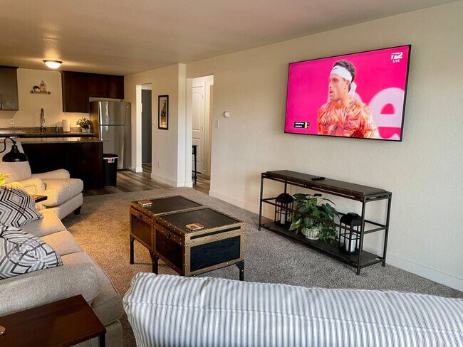 Foto del edificio - 1001 Cedar St