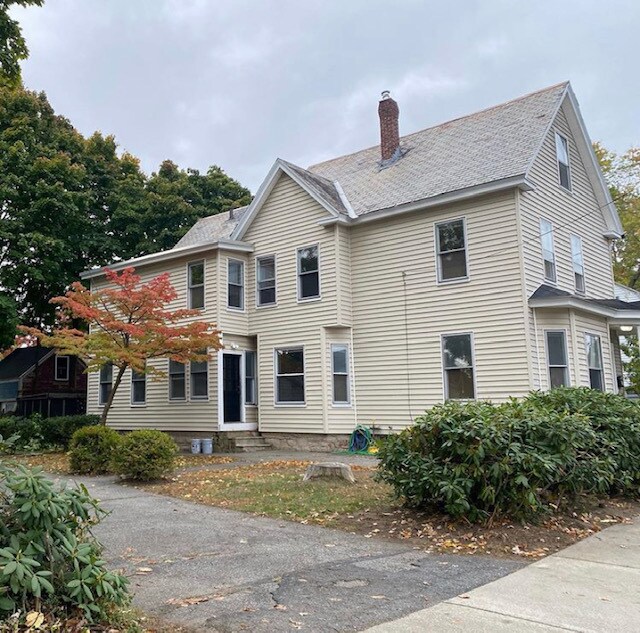 Building Photo - 18 Upham St