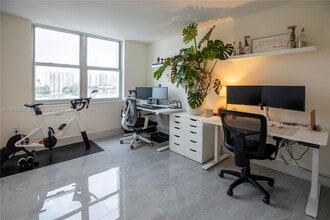 Building Photo - 2750 NE 183rd St