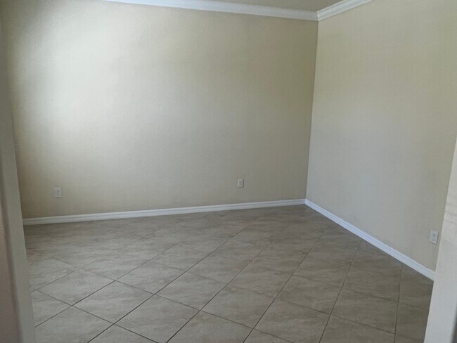 Foto del edificio - 3576 Valle Santa Cir