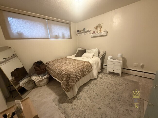 Building Photo - 50 Parkman St