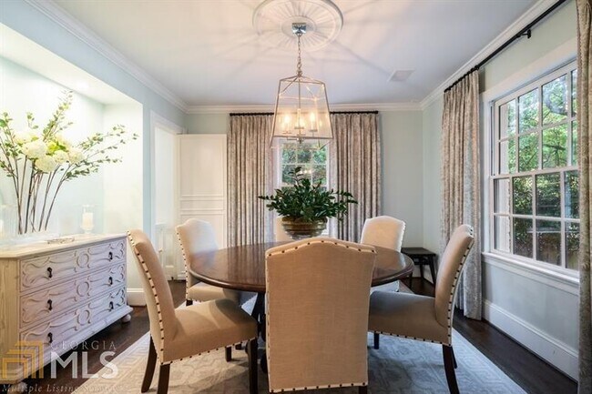Foto del edificio - 2361 Alton Rd NW