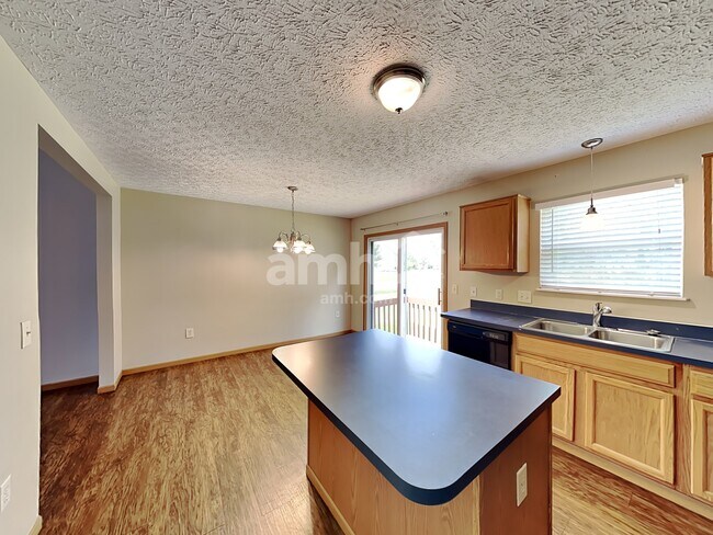 Building Photo - 398 Flat River Street
