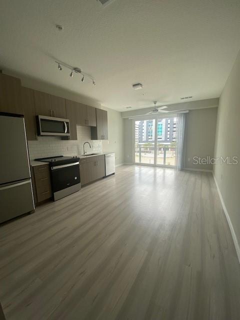 Foto del edificio - 600 E Amelia St
