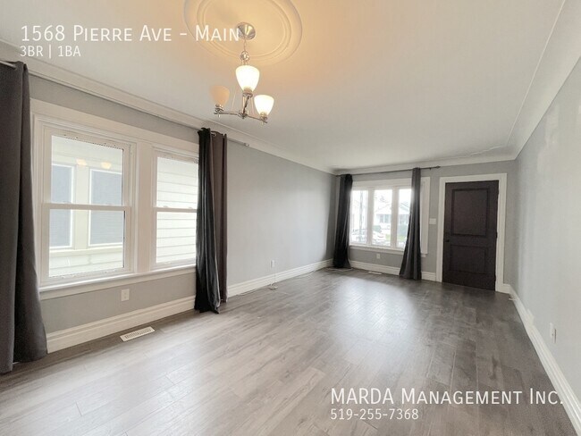 Photo du bâtiment - CHARMING 3 BED/1 BATH IN WALKERVILLE + HYDRO!