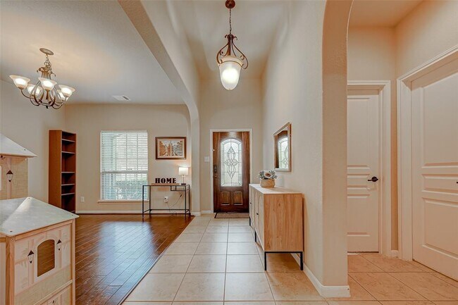 Foto del edificio - 14819 Julie Meadows Ln